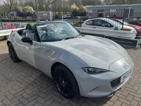 Usado Mazda MX5 Homura-Line 184 HP (135 kW) 2025 Cinzento Cabrios