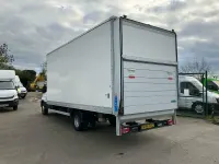 Used Iveco Daily 180 HP (132 kW) 2016 White Van