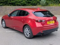 Used Mazda 3 165 HP (121 kW) 2014 Red Hatchback