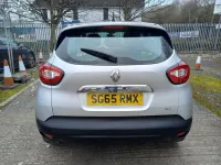 Used Renault Captur Dynamique 90 HP (66 kW) 2015 Silver SUV