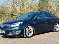 Used Vauxhall Insignia SRi 140 HP (102 kW) 2015 Green Hatchback
