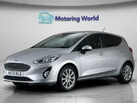 Używany Ford Fiesta Titanium 95 KM (69 kW) 2021 Srebrny Hatchback