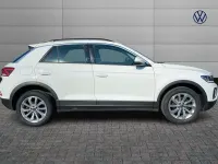 Used VW T-Roc Life 110 HP (80 kW) 2022 White SUV
