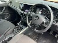 Used VW Polo SE 65 HP (47 kW) 2018 Orange Hatchback