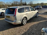 Used Ford Focus Titanium 134 HP (98 kW) 2010 Silver Estate