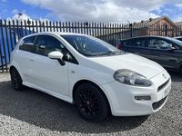 Used Fiat Punto S 77 HP (56 kW) 2012 White Hatchback