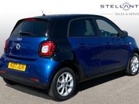 Used Smart ForFour Passion 70 HP (51 kW) 2017 Black Hatchback