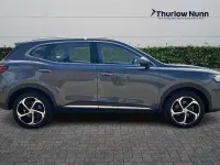 Usado MG HS SE 162 HP (119 kW) 2023 Cinzento SUV