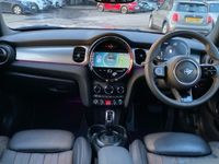 used Mini Cooper Hatch 1.5Exclusive Hatchback 3dr Petrol Steptronic Euro 6 (s/s) (136 ps)