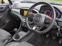 Used MG MG3 Excite 106 HP (77 kW) 2019 Yellow Hatchback