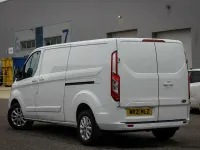 Used Ford Transit Custom Limited 185 HP (136 kW) 2021 White Van