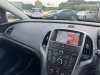 Used Vauxhall Astra GTC Sport 130 HP (95 kW) 2013 Red Hatchback