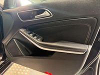 Used Mercedes A180 122 HP (89 kW) 2015 Mauve/purple Hatchback