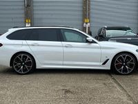 Used BMW 520 M Sport 187 HP (137 kW) 2024 White Estate