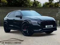 Begagnad Audi Q8 Advanced 600 HK (441 kW) 2020 SUV