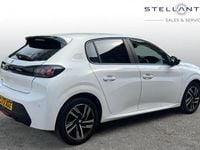 Used Peugeot 208 Active+ 74 HP (54 kW) 2023 White Hatchback