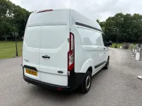 Used Ford Transit Custom 105 HP (77 kW) 2019 White Van