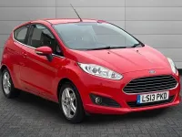 Used Ford Fiesta Zetec 99 HP (72 kW) 2013 Red Hatchback