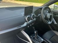 Used Audi Q2 S-Line 150 HP (110 kW) 2025 White SUV