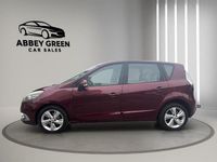 Used Renault Scénic III Dynamique 110 HP (80 kW) 2013 Red MPV
