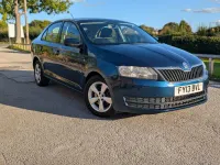 Used Skoda Rapid SE 2013 Blue Hatchback