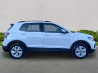 Second-hand VW T-Cross Life 95 CP (69 kW) 2025 Alb SUV