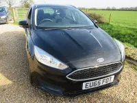 Usado Ford Focus Style 120 CV (88 kW) 2016 Negro Familiar