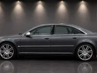 Usado Audi S8 Advanced 450 CV (330 kW) 2007 Gris Berlina