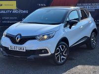 Used Renault Captur Dynamique 90 HP (66 kW) 2017 White/black SUV