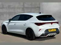 New Cupra Leon 200 HP (147 kW) 2025 White Hatchback