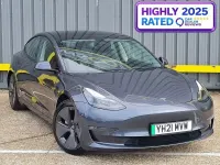 Begagnad Tesla Model 3 254 kW (346 HK) 2021 Grå Sedan