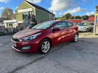 Used Kia ProCeed 2014 Red Hatchback