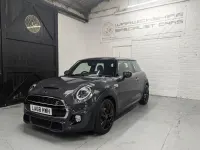 Używany Mini Cooper S Hatch 2019 Szary Hatchback
