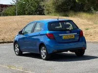 Used Toyota Yaris 101 HP (74 kW) 2015 Blue Hatchback