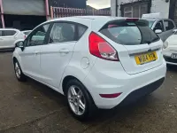 Used Ford Fiesta Zetec 2014 White Hatchback