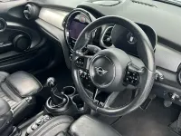 Used Mini Cooper Exclusive 136 HP (100 kW) 2021 Green Hatchback