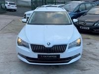 Used Skoda Superb SE Technology 150 HP (110 kW) 2017 White Estate