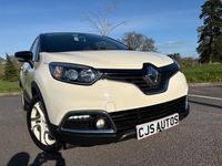 Second-hand Renault Captur Dynamique 90 CP (66 kW) 2014 Bej SUV