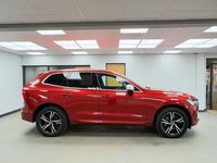 Usado Volvo XC60 R-Design 190 CV (139 kW) 2018 Rojo SUV