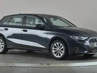 Usado Audi A3 Premium 110 HP (80 kW) 2022 Cinzento Sedan
