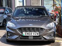 Używany Ford Focus ST-Line X 120 KM (88 kW) 2019 Szary Hatchback