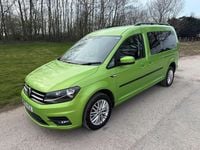 Used VW Caddy Maxi Life Life 102 HP (75 kW) 2020 Green MPV