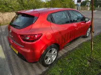 Used Renault Clio Dynamique 75 HP (55 kW) 2016 Red Hatchback