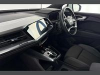 Used Audi Q4 e-tron S-Line 150 kW (204 HP) 2023 White SUV