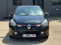 Begagnad Renault Clio IV Dynamique 2016 Svart Halvkombi