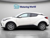 Used Toyota C-HR 122 HP (89 kW) 2021 White SUV