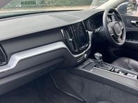 Used Volvo XC60 188 HP (138 kW) 2019 Grey SUV