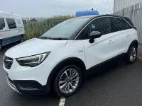 Used Vauxhall Crossland X SRi 83 HP (61 kW) 2020 White SUV