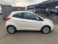 Used Ford Ka Zetec 69 HP (50 kW) 2013 White Hatchback