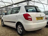 Used Skoda Fabia GreenLine 80 HP (58 kW) 2009 White Hatchback